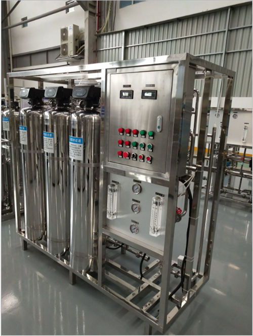 凈水設(shè)備供應(yīng)商精選 鄭州芳泉與濟(jì)源凈水生產(chǎn)設(shè)備解析